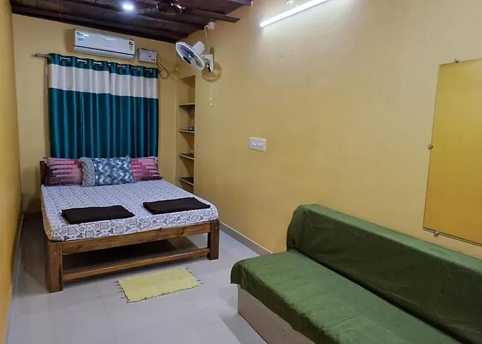 Aadwika Home Stay